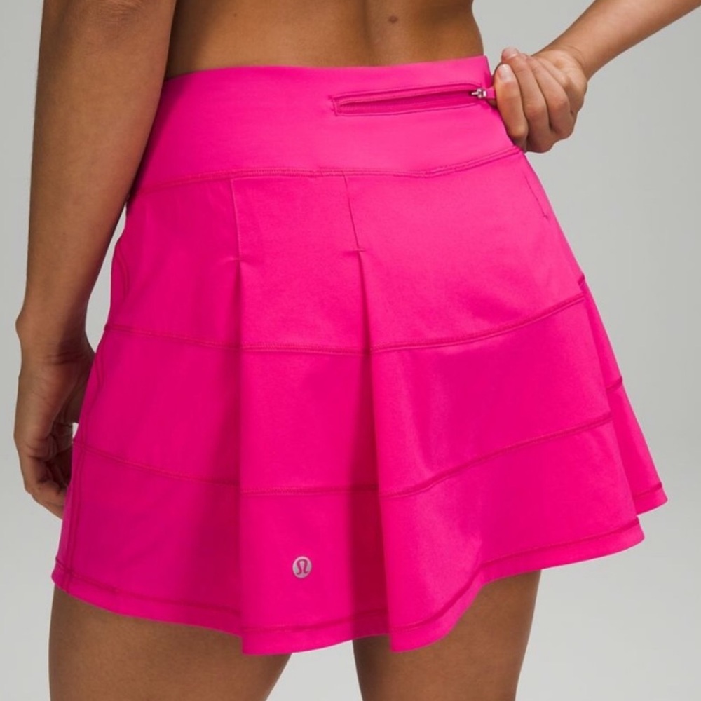 Lululemon sonic pink pace rival mid rise skirt